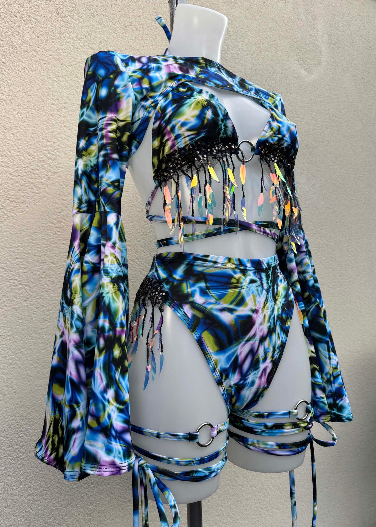 Strobe Blue Shrug Limited Edition Set