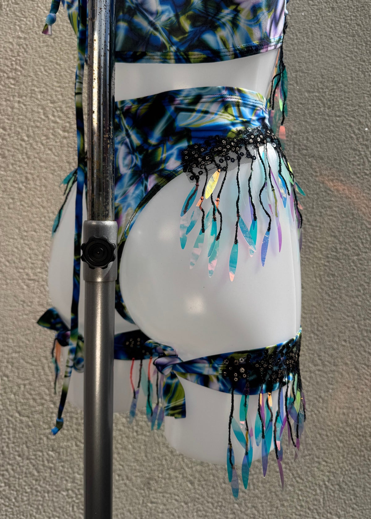 Strobe Light Blue Keyhole Iridescent Festival Set