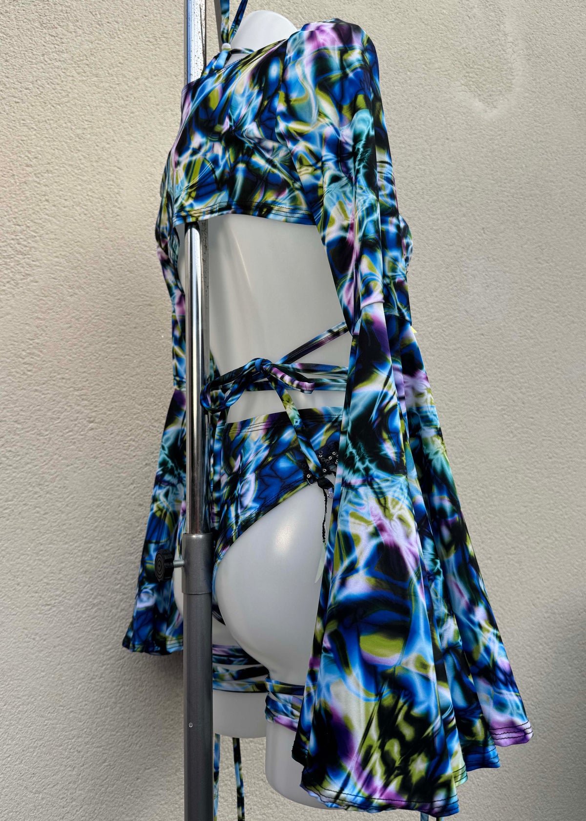 Strobe Light Festival Outfit with Accessories