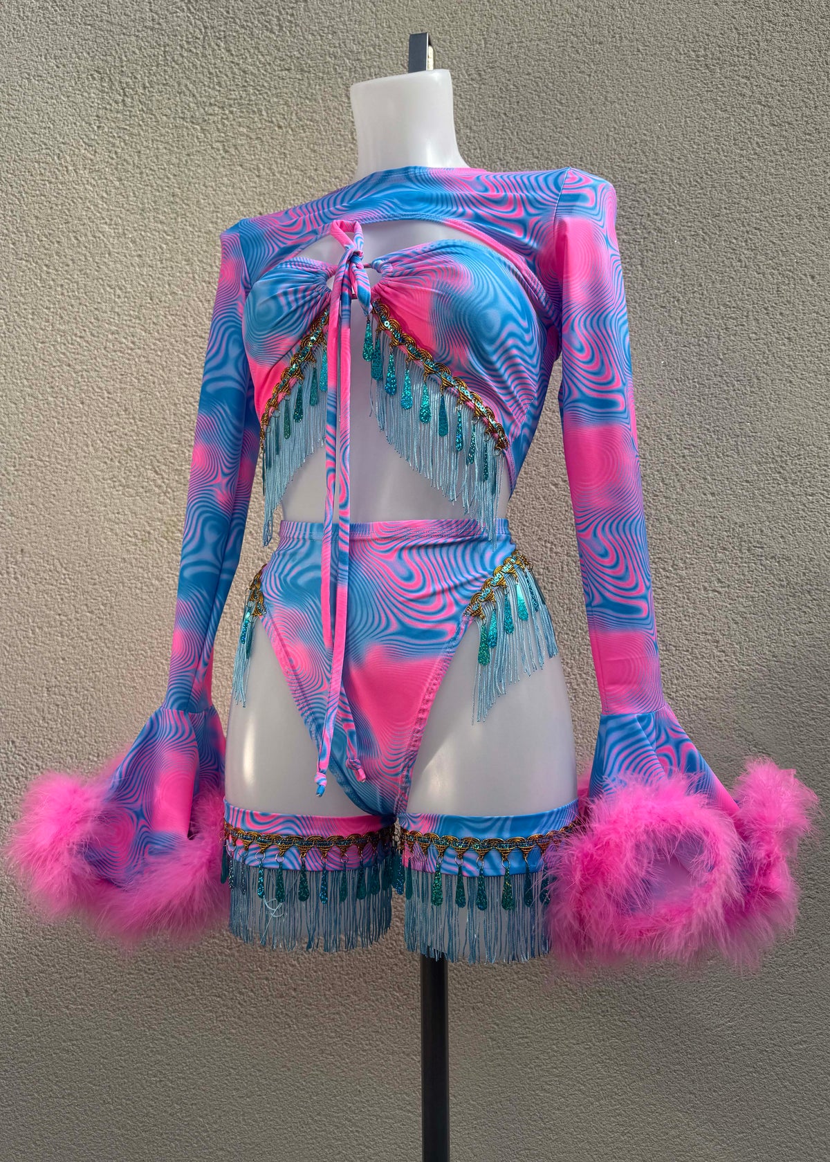 Blueberry Pink Iridescent Festival Outfit with Fluffy Wrist Shrug