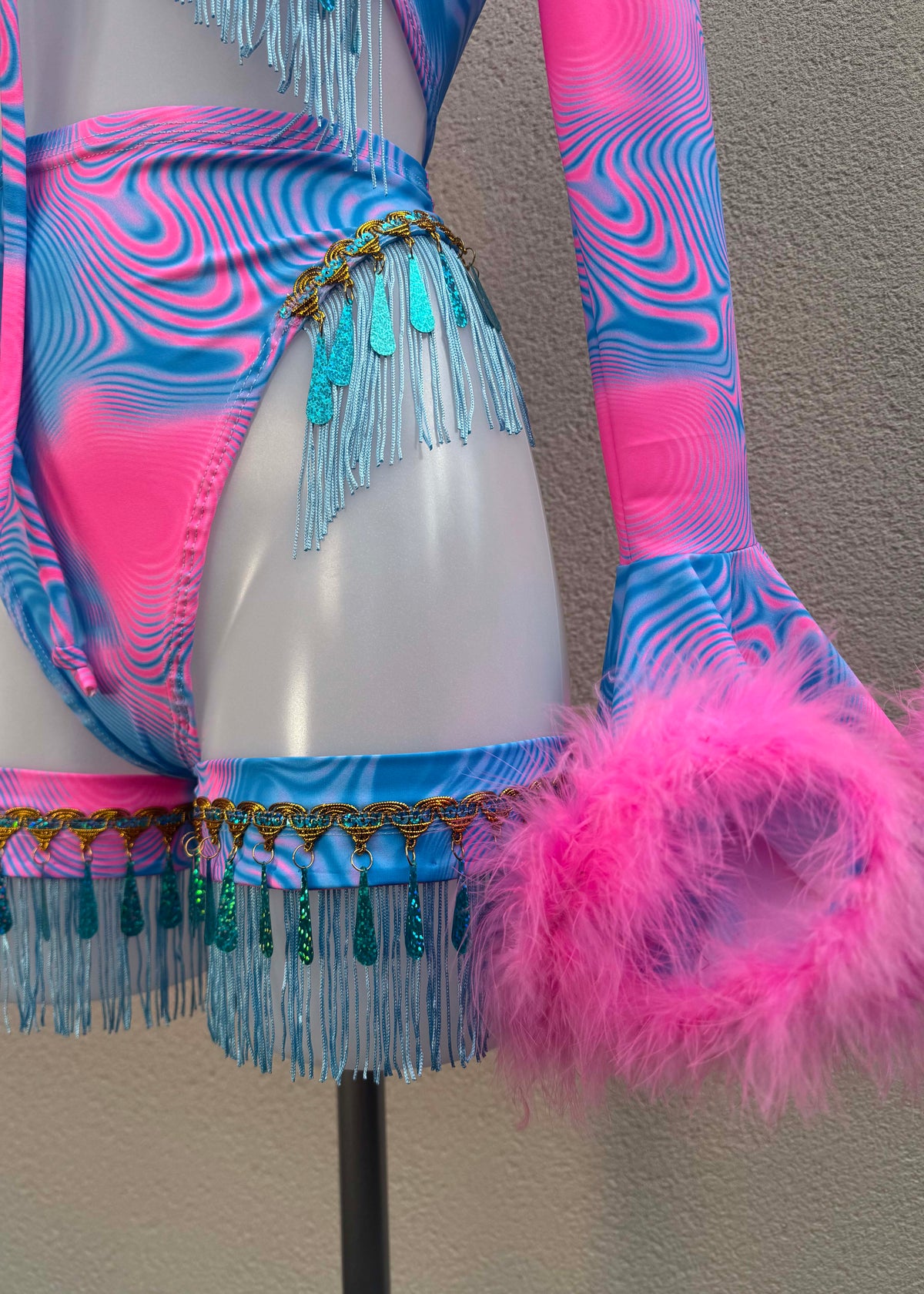 Blueberry Pink Iridescent Festival Outfit with Fluffy Wrist Shrug