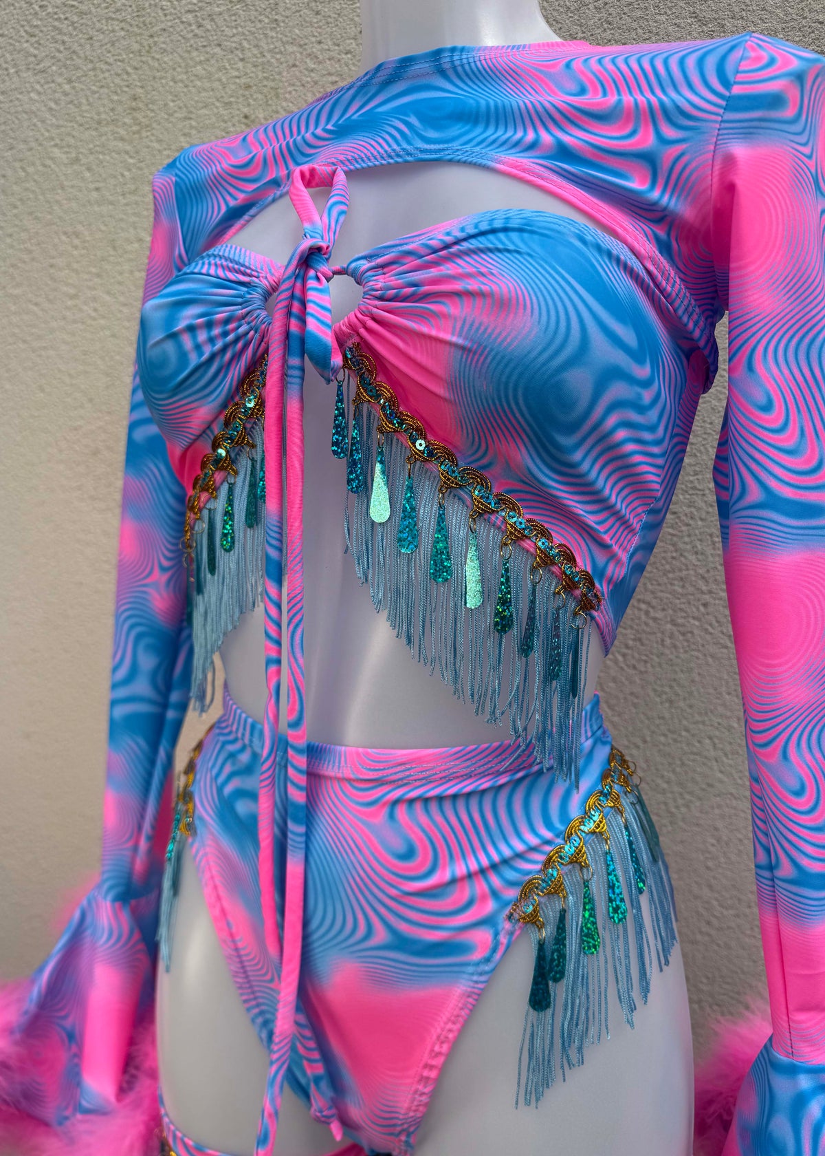Blueberry Pink Iridescent Festival Outfit with Fluffy Wrist Shrug