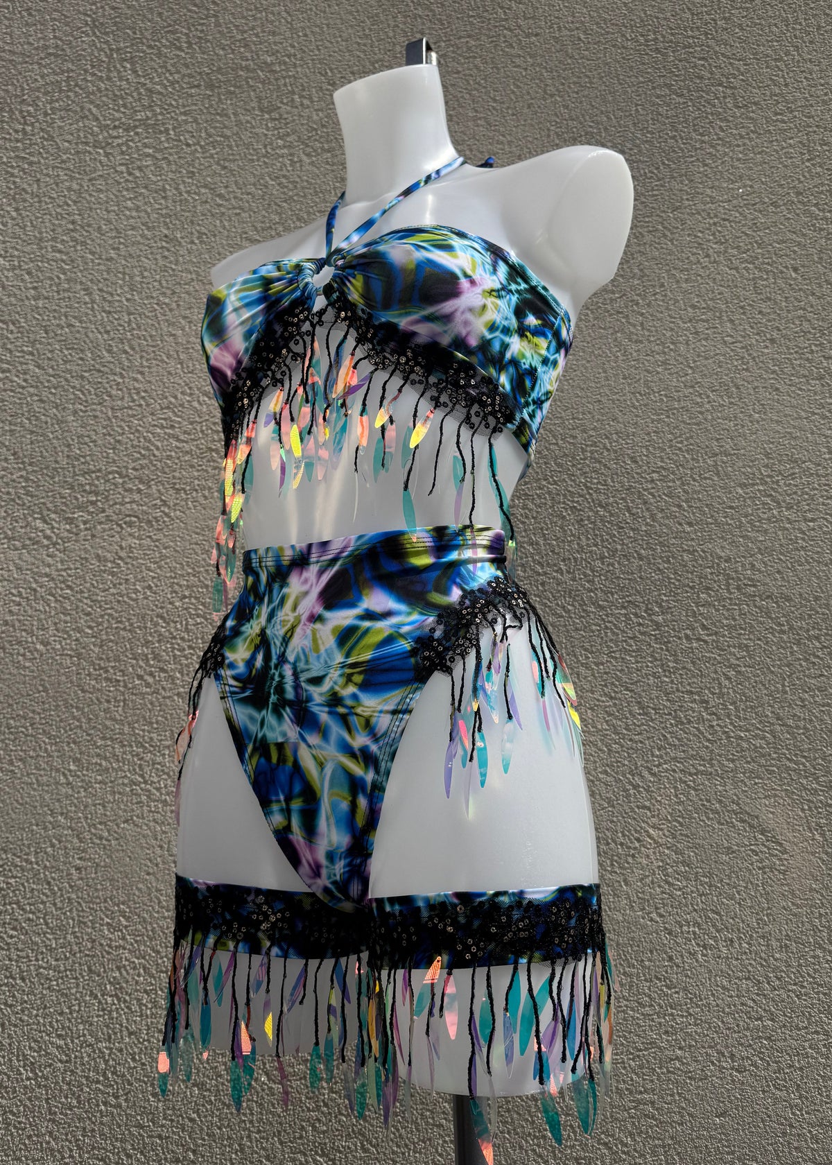 Strobe Light Blue Keyhole Iridescent Festival Set