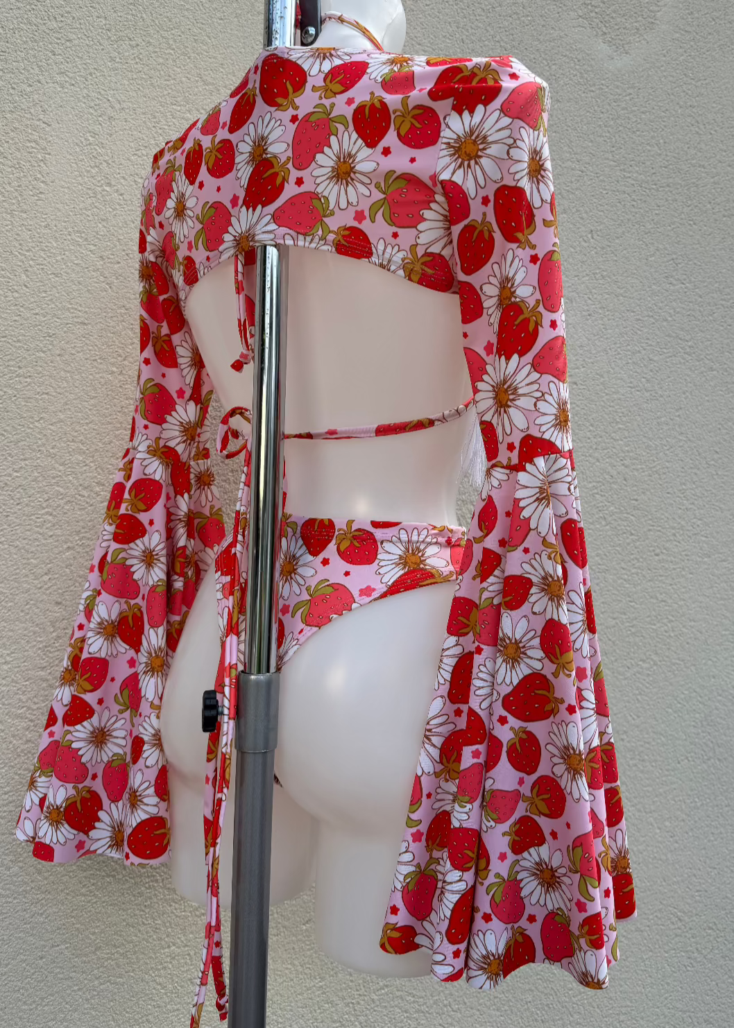 Strawberry Fields Custom Set