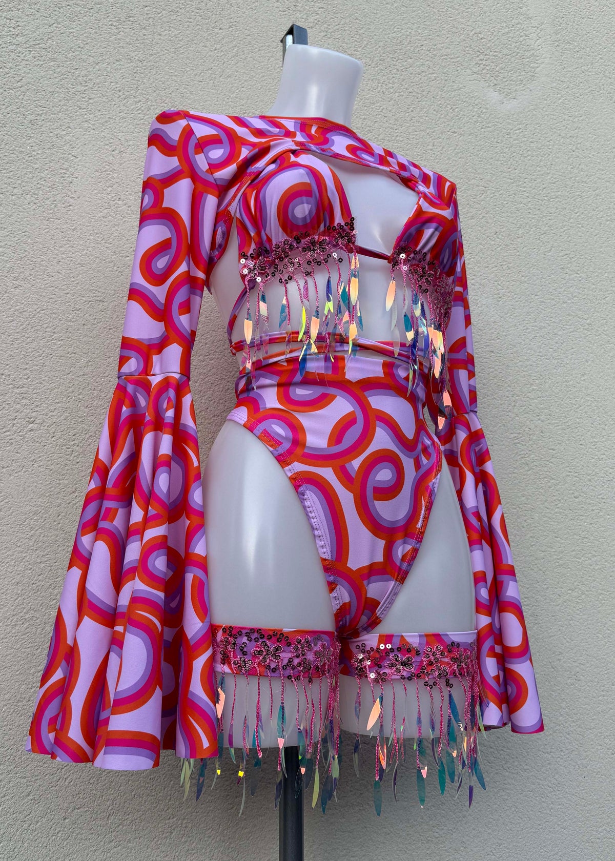 Doopie Iridescent Festival Outfit with Accessories