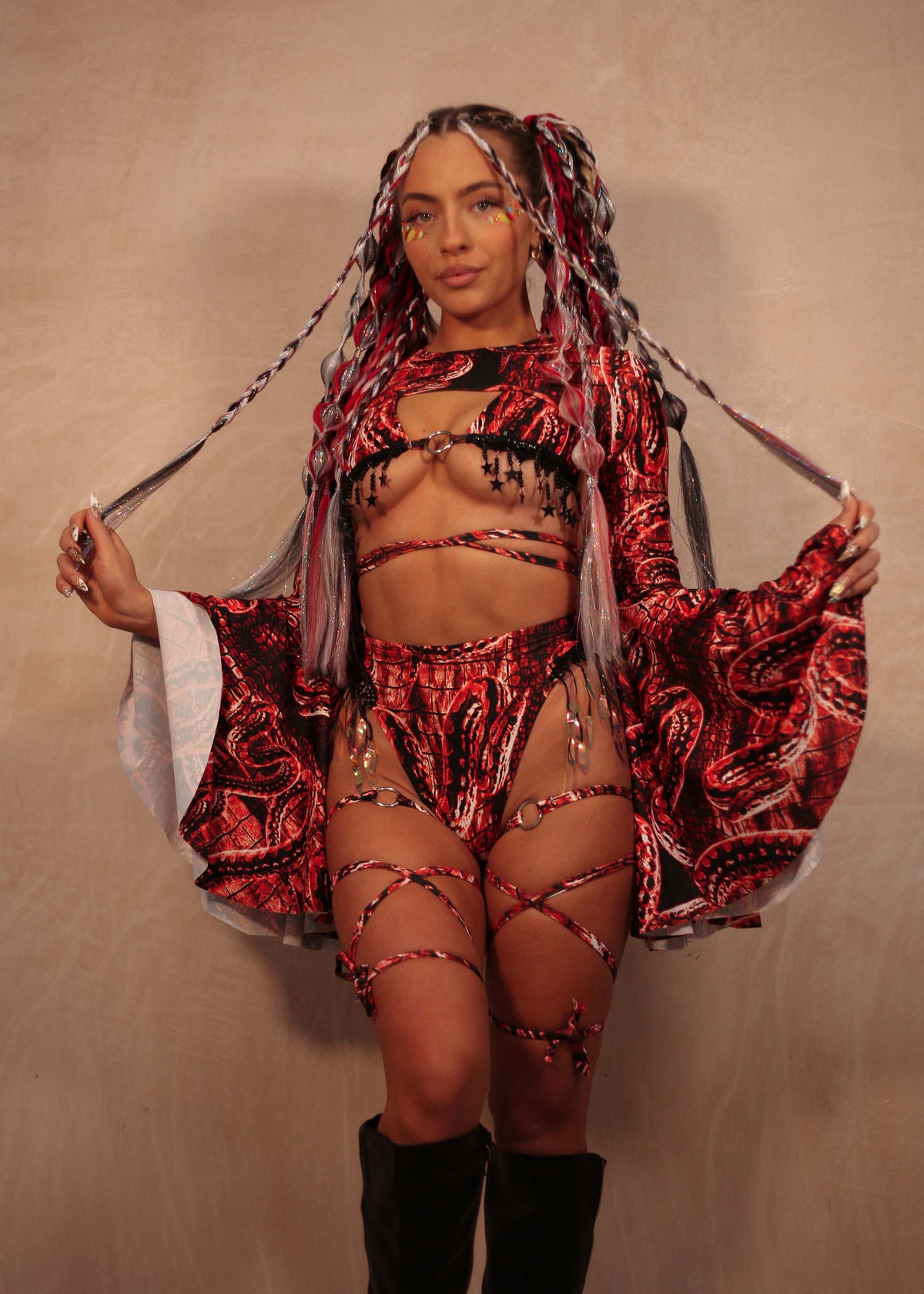 Red Venom O-Ring Star Triangle Top