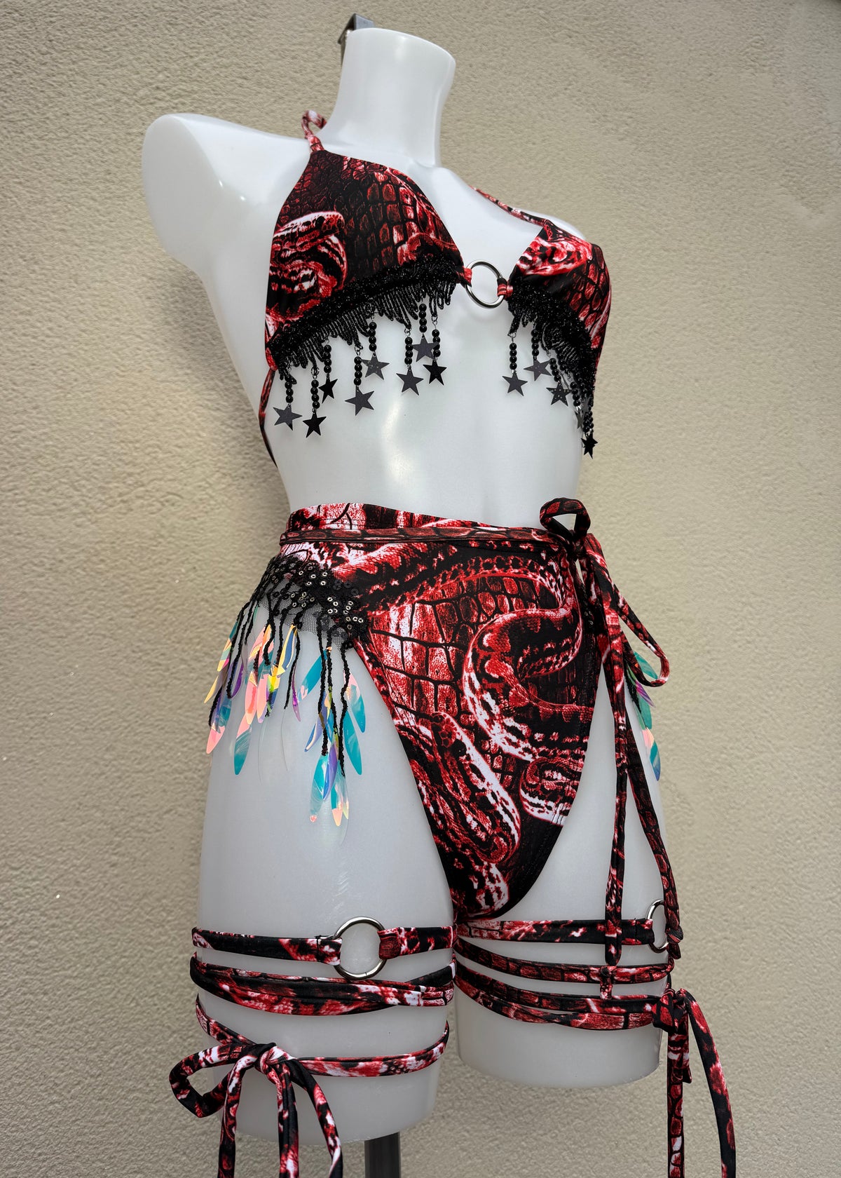 Red Venom Snakeskin Star Festival Outfit