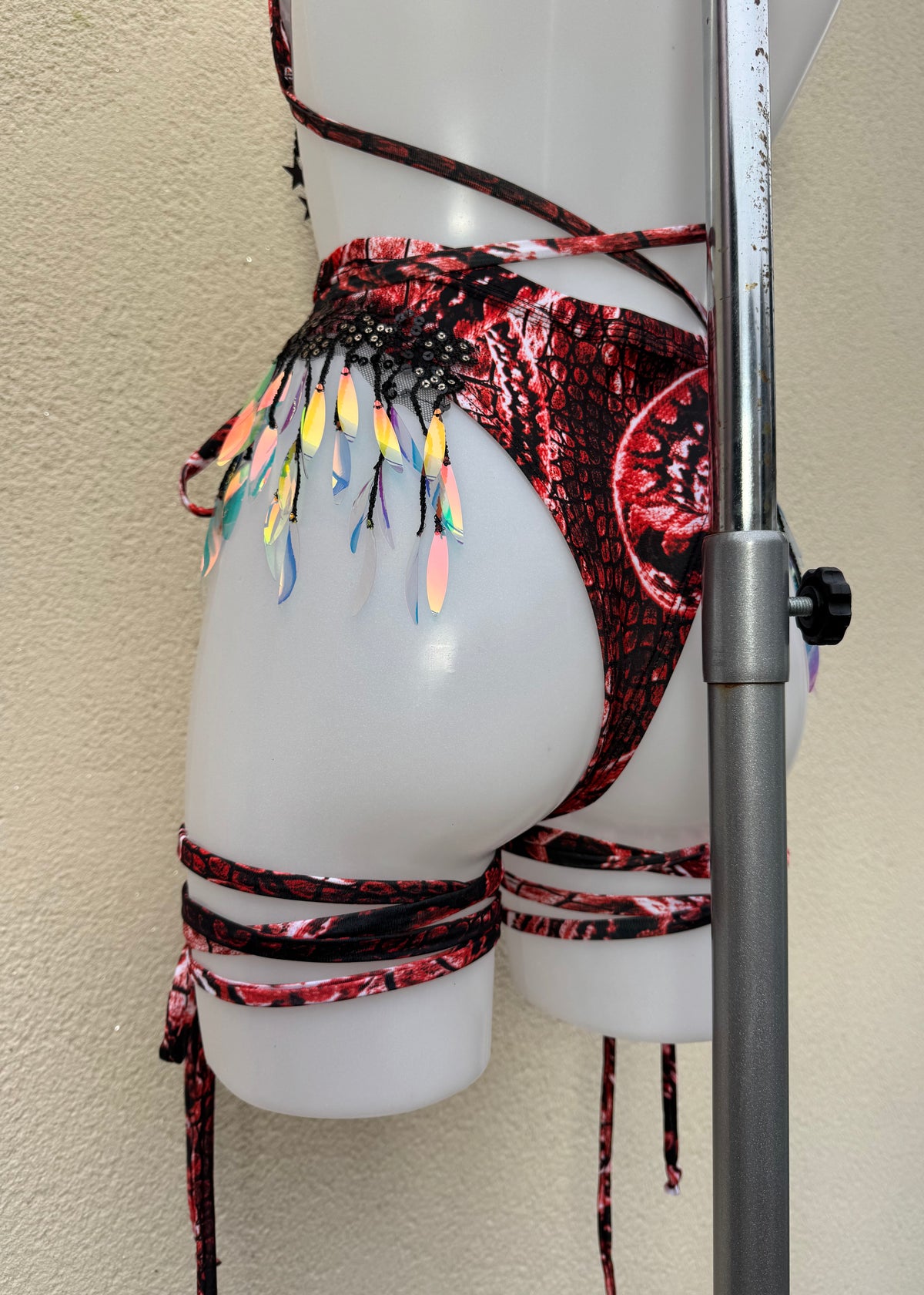 Red Venom Snakeskin Star Festival Outfit