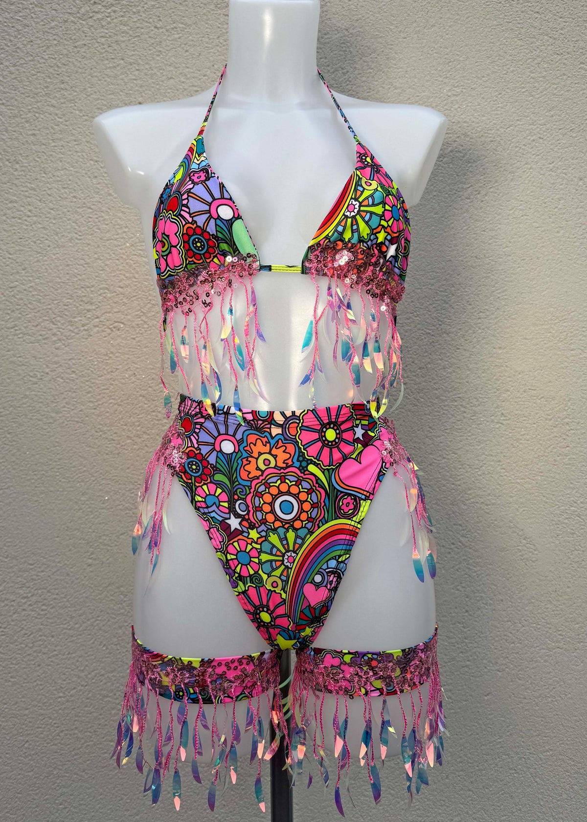 Trippin Daisies Pink Iridescent Festival Outfit